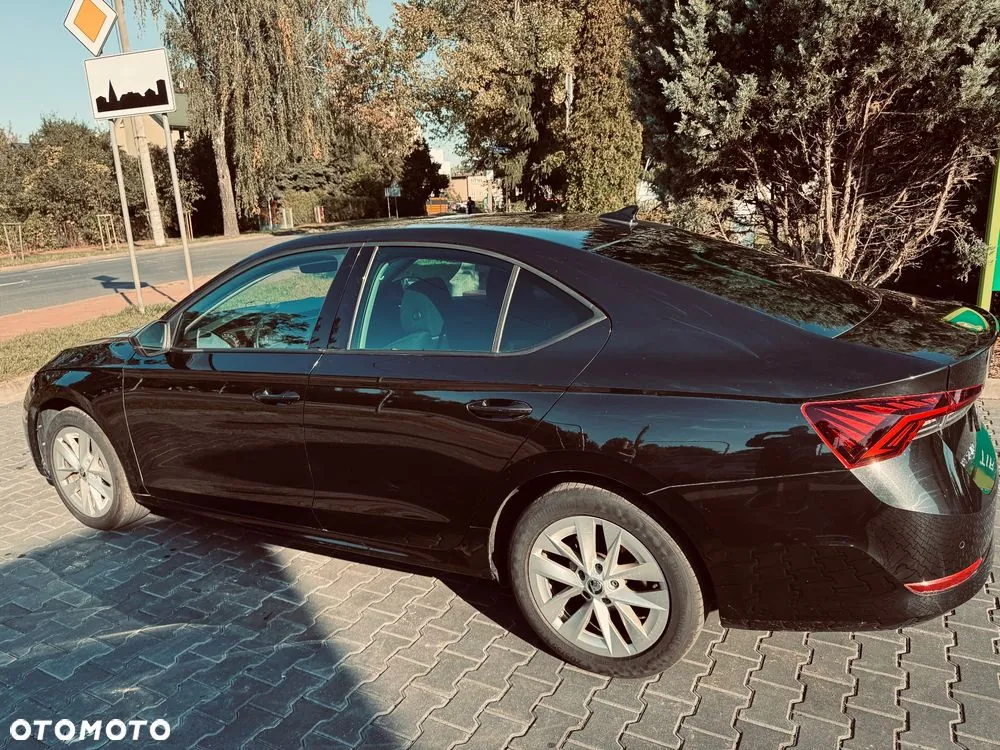 Skoda Octavia 2023 photo 4