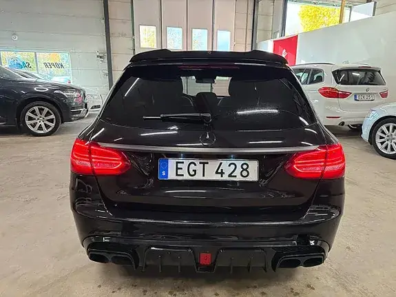 Mercedes-Benz C 450 2016 photo 4