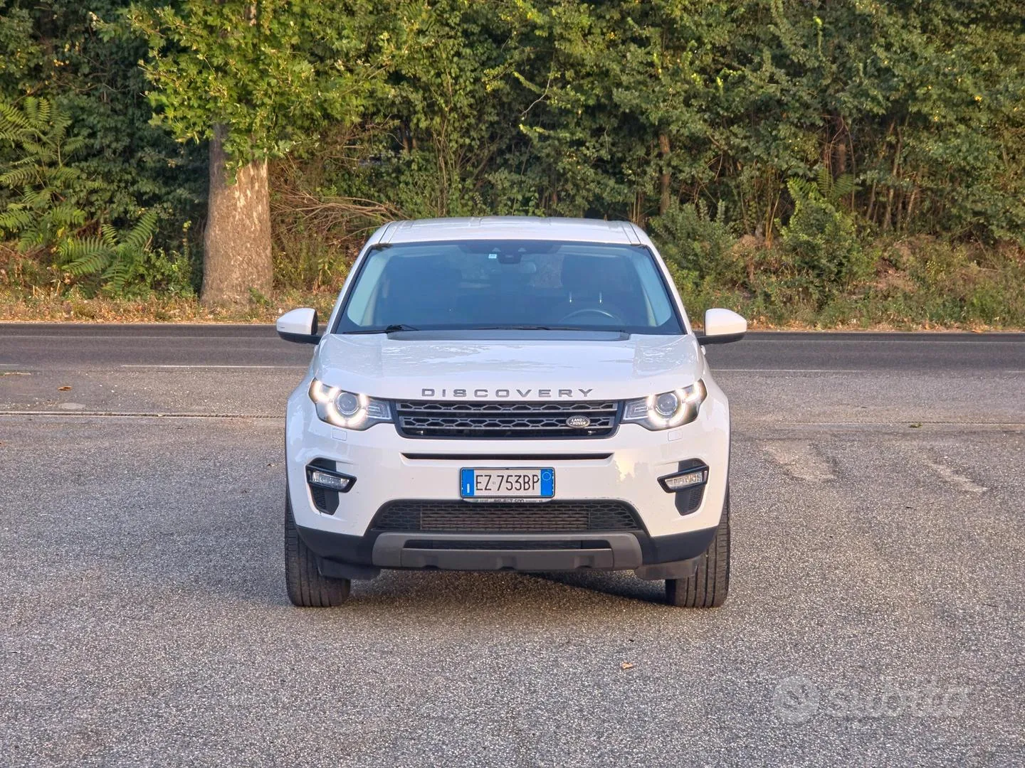 Land Rover Discovery Sport 2015 photo 2