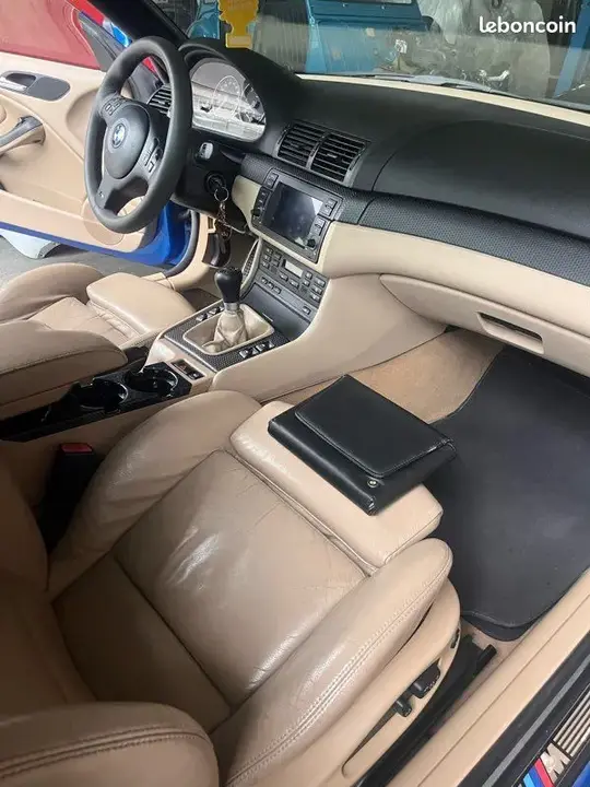 BMW 3 Series 2005 photo 2