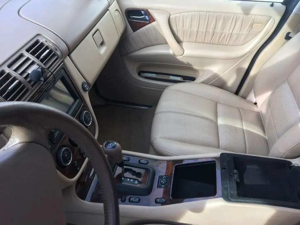 Mercedes-Benz M-Class 2001 photo 3