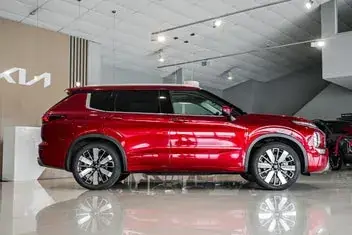Mitsubishi Outlander 2026 photo 3