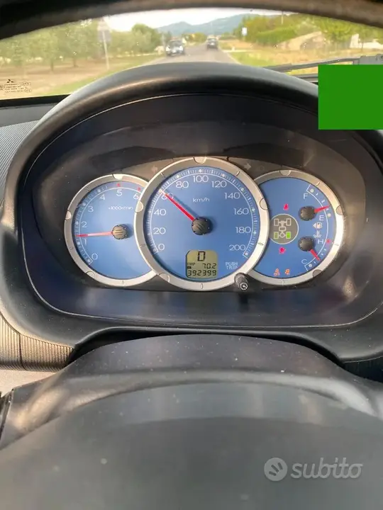 Mitsubishi L200 2006 photo 2