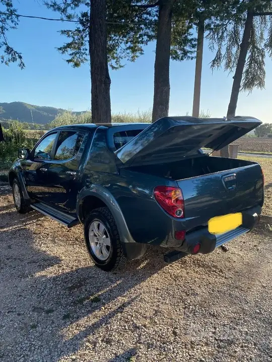 Mitsubishi L200