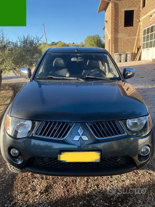 Mitsubishi L200 2006 photo 4