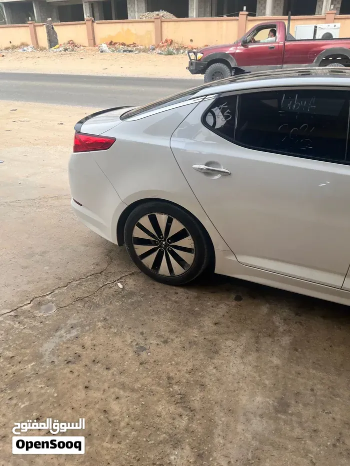 Kia K5 2012 photo 3