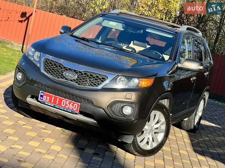Kia Sorento 2012 photo 2