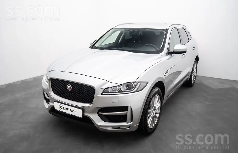 Jaguar F-Pace