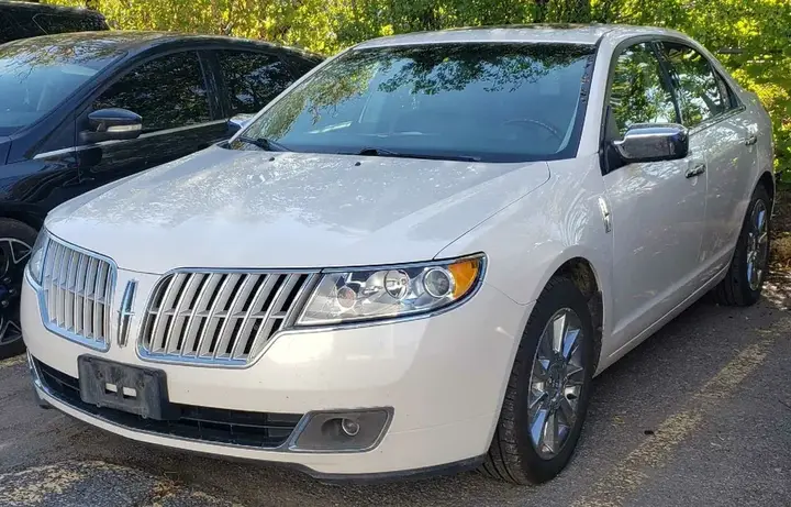 Lincoln Mkz 2010 photo 2