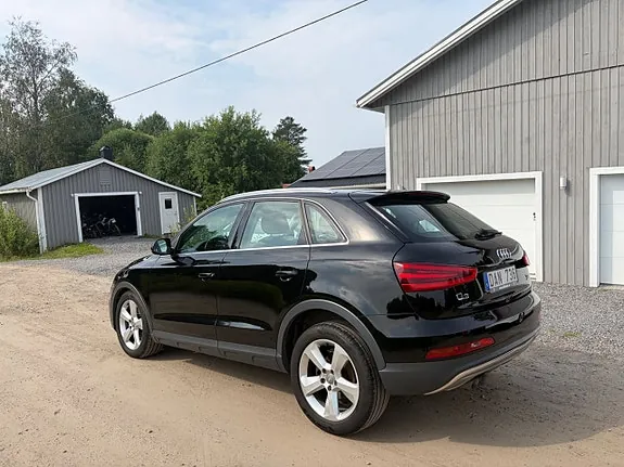 Audi Q3 2014 photo 3