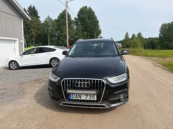 Audi Q3 2014 photo 5