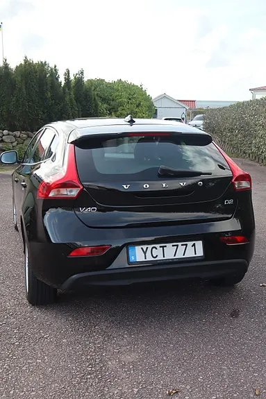 Volvo V40 2016 photo 3