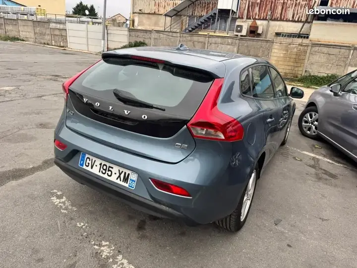 Volvo V40 2014 photo 3