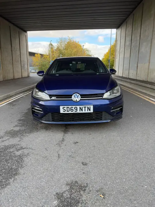 Volkswagen Golf 2019 photo 2