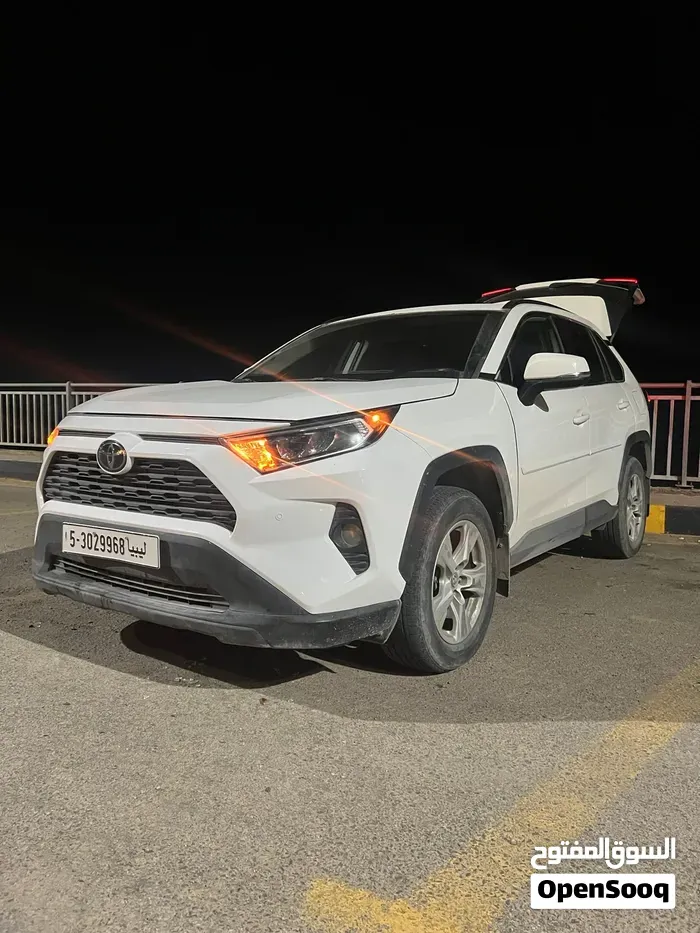 Toyota Rav 4 2020 photo 3