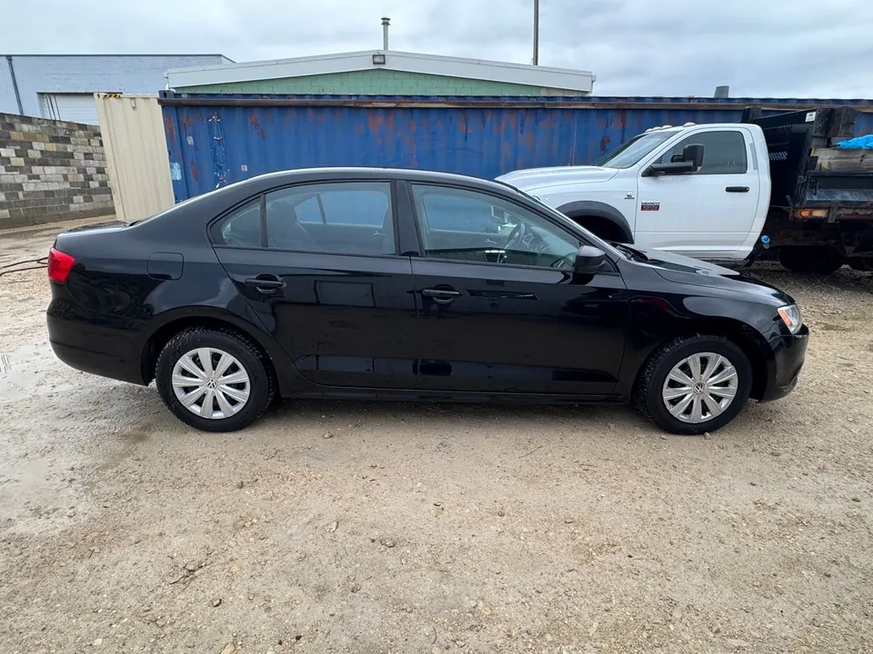 Volkswagen Jetta 2013 photo 2