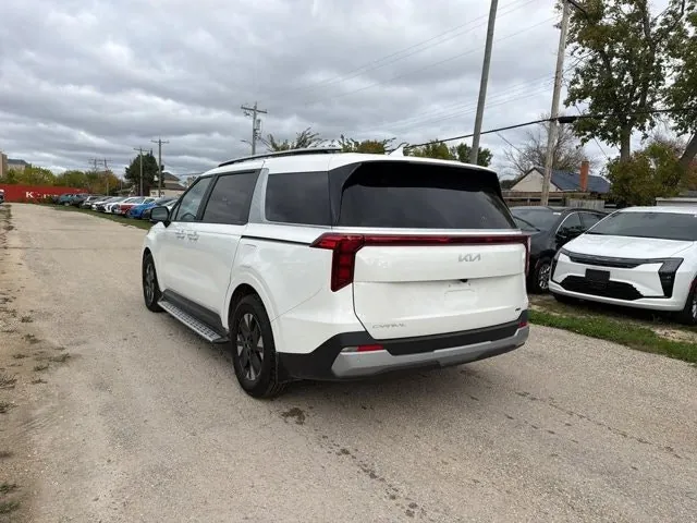 Kia Carnival 2025 photo 4