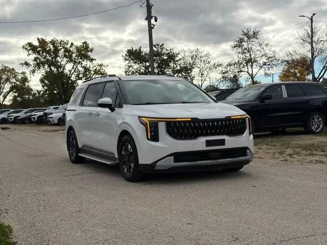 Kia Carnival 2025 photo 2