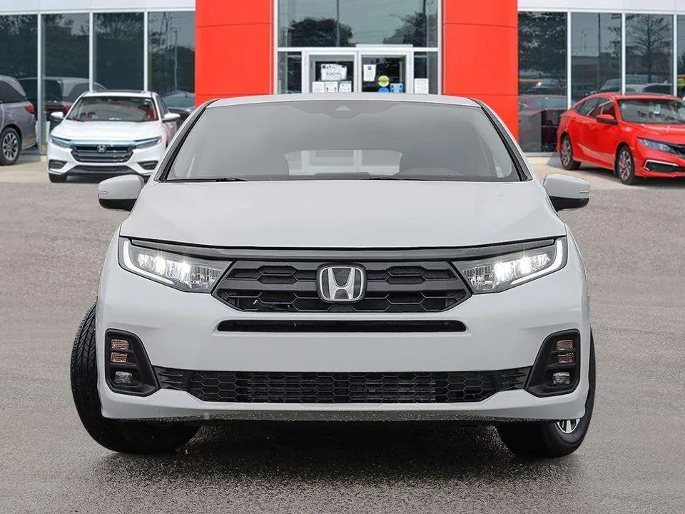Honda Odyssey 2027 photo 2