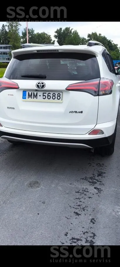 Toyota Rav4 2016 photo 4