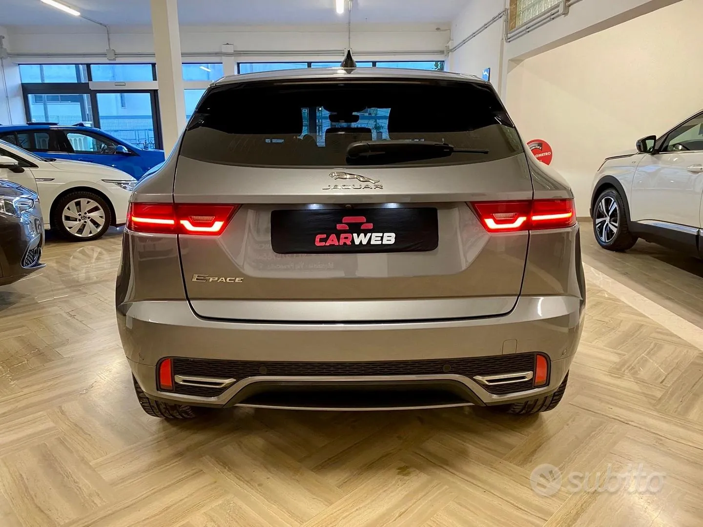 Jaguar E-Pace 2021 photo 5