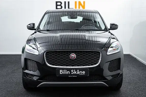 Jaguar E-Pace 2019 photo 2