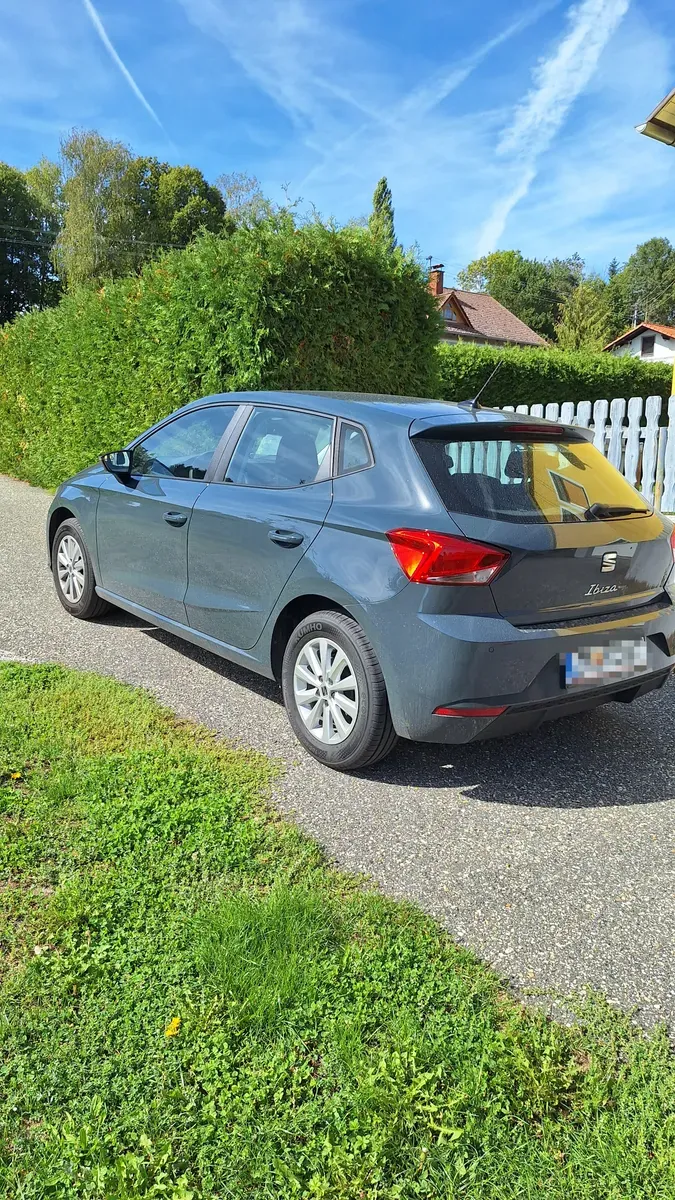 Seat Ibiza 2025 photo 2