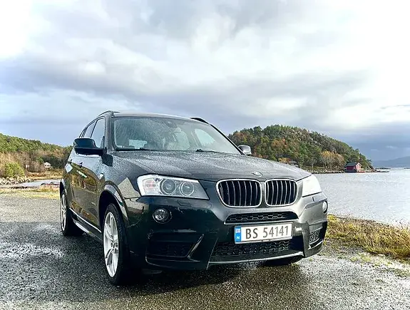 BMW X3 2012 photo 2