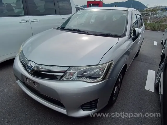 Toyota Corolla Fielder 2014 photo 2