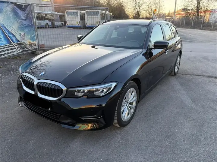 BMW 318D