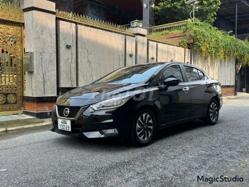 Nissan Almera