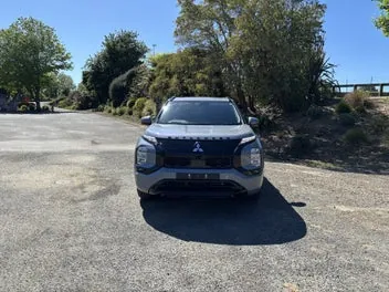 Mitsubishi Outlander 2026 photo 3