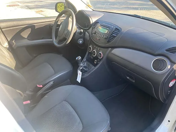 Hyundai I10 2011 photo 3
