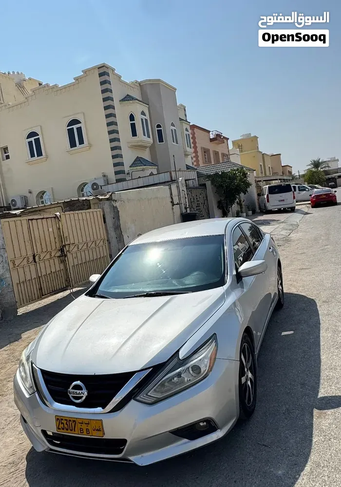 Nissan Altima 2016 photo 2