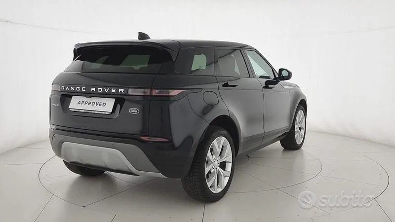 Land Rover Range Rover Evoque 2022 photo 2