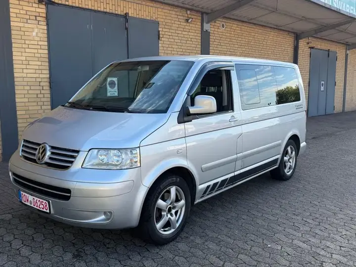 Volkswagen T5