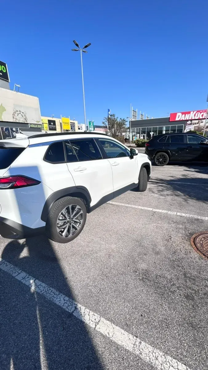 Toyota Corolla Cross 2025 photo 3