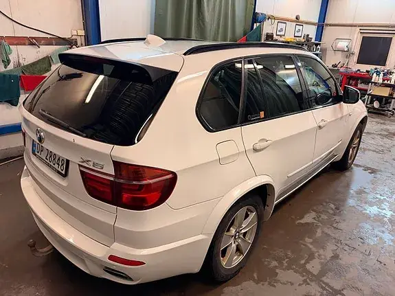 BMW X5 2012 photo 5
