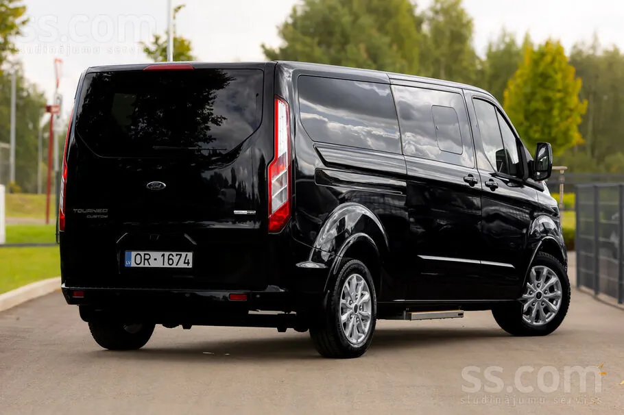 Ford Tourneo Custom 2022 photo 4
