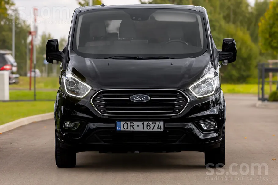 Ford Tourneo Custom 2022 photo 2