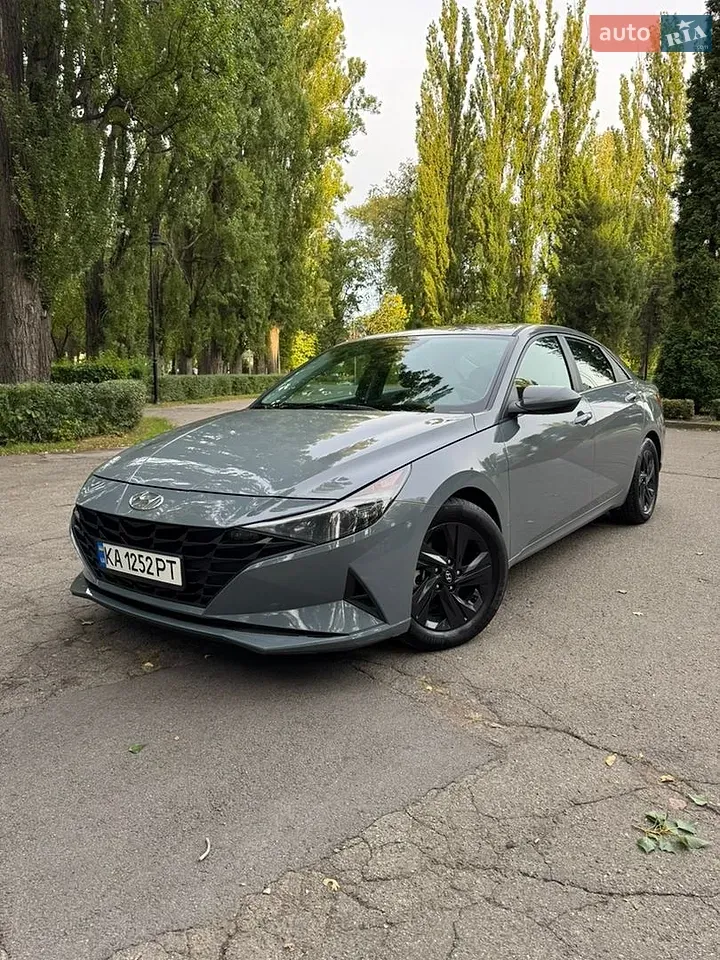 Hyundai Elantra 2022 photo 2