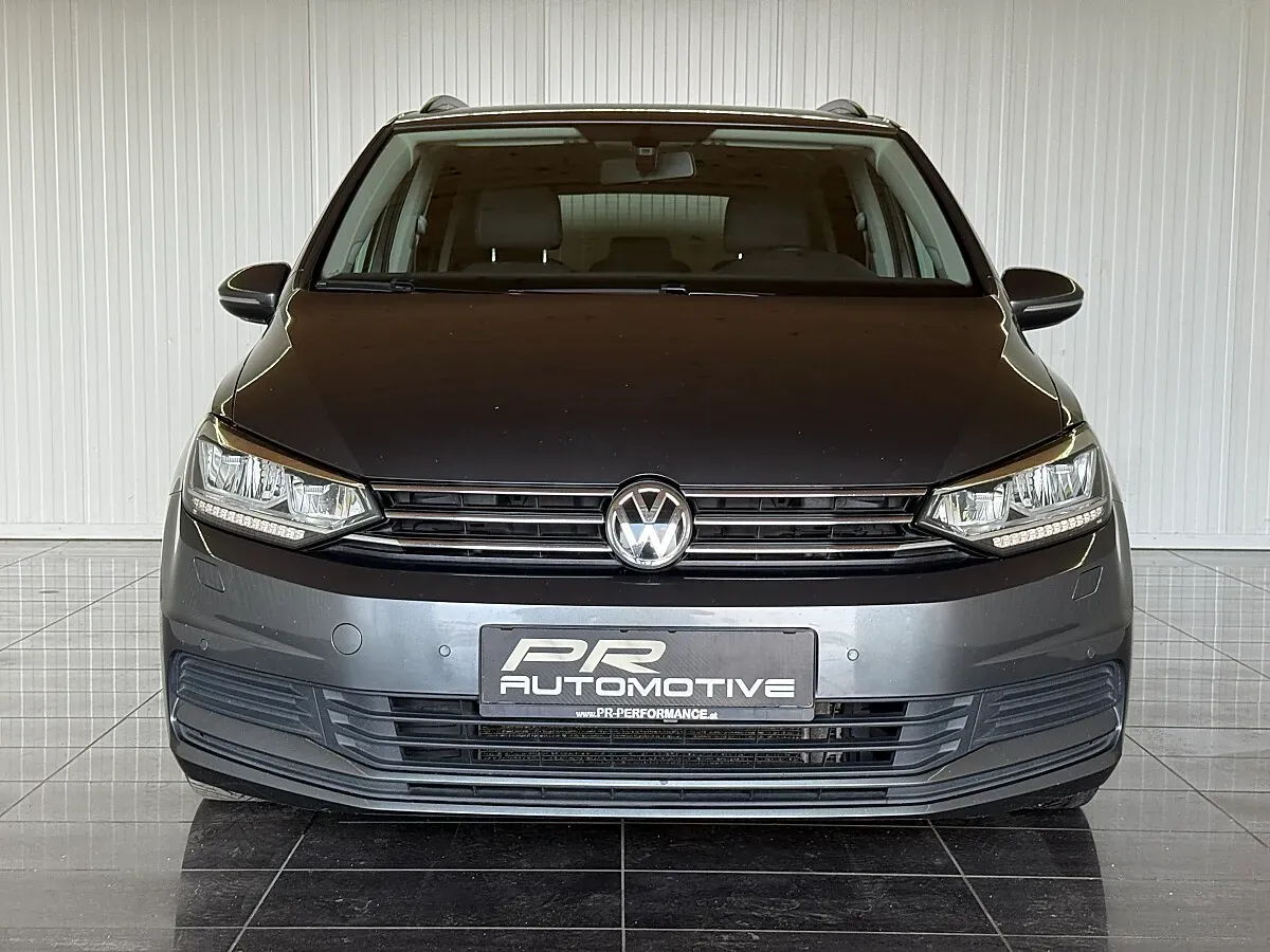 Volkswagen Touran 2018 photo 3