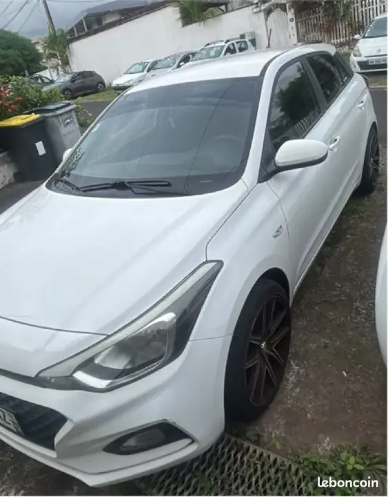 Hyundai I20