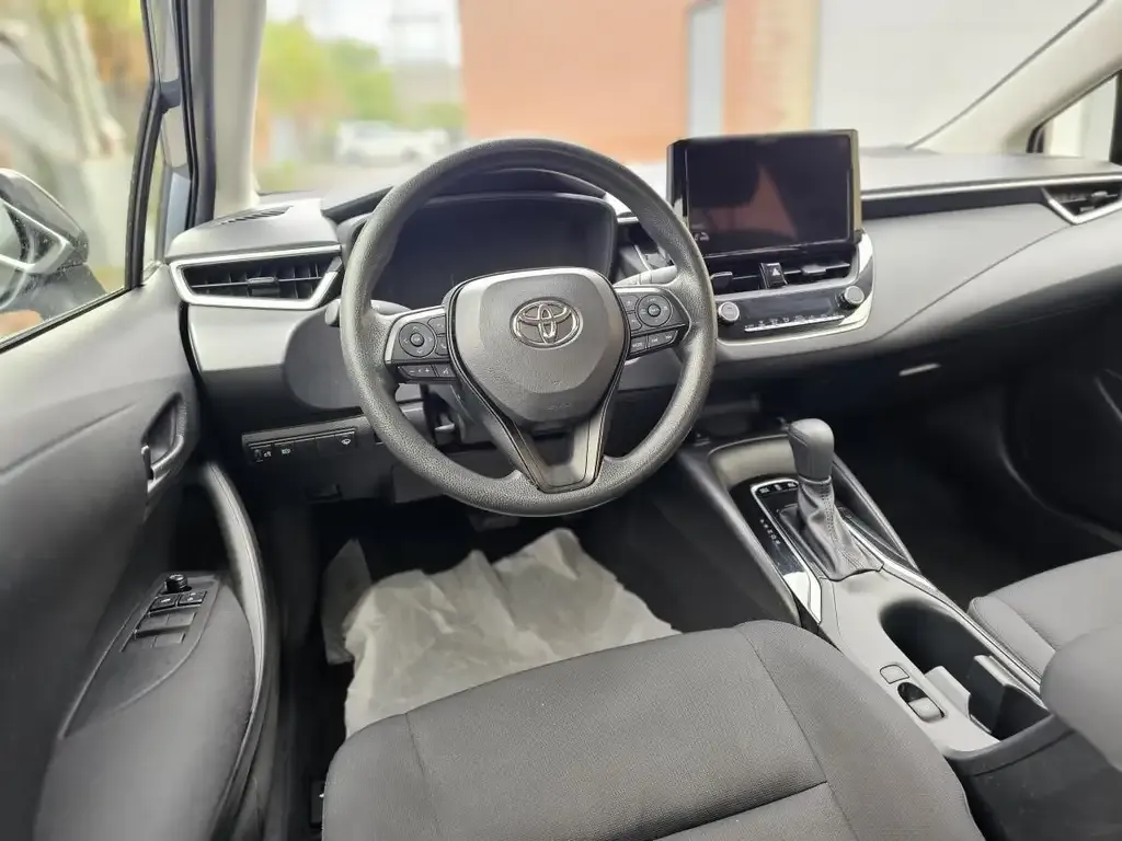 Toyota Corolla 2025 photo 4