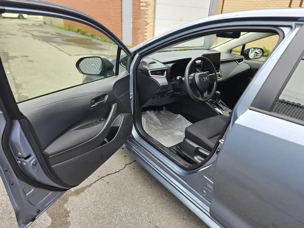 Toyota Corolla 2025 photo 3