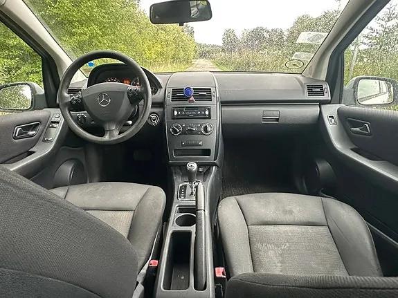 Mercedes-Benz B150 2009 photo 5