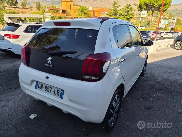 Peugeot 108 2015 photo 3