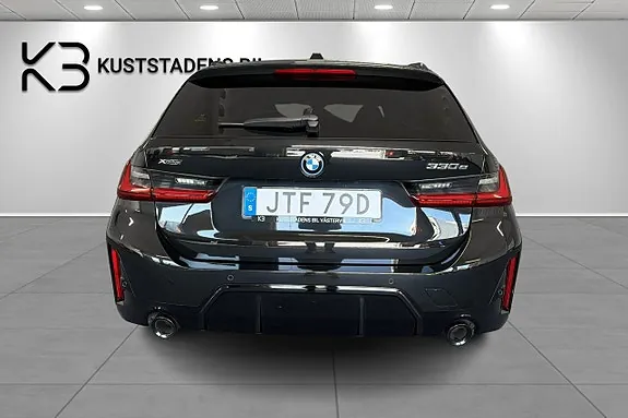 BMW 330E 2023 photo 4