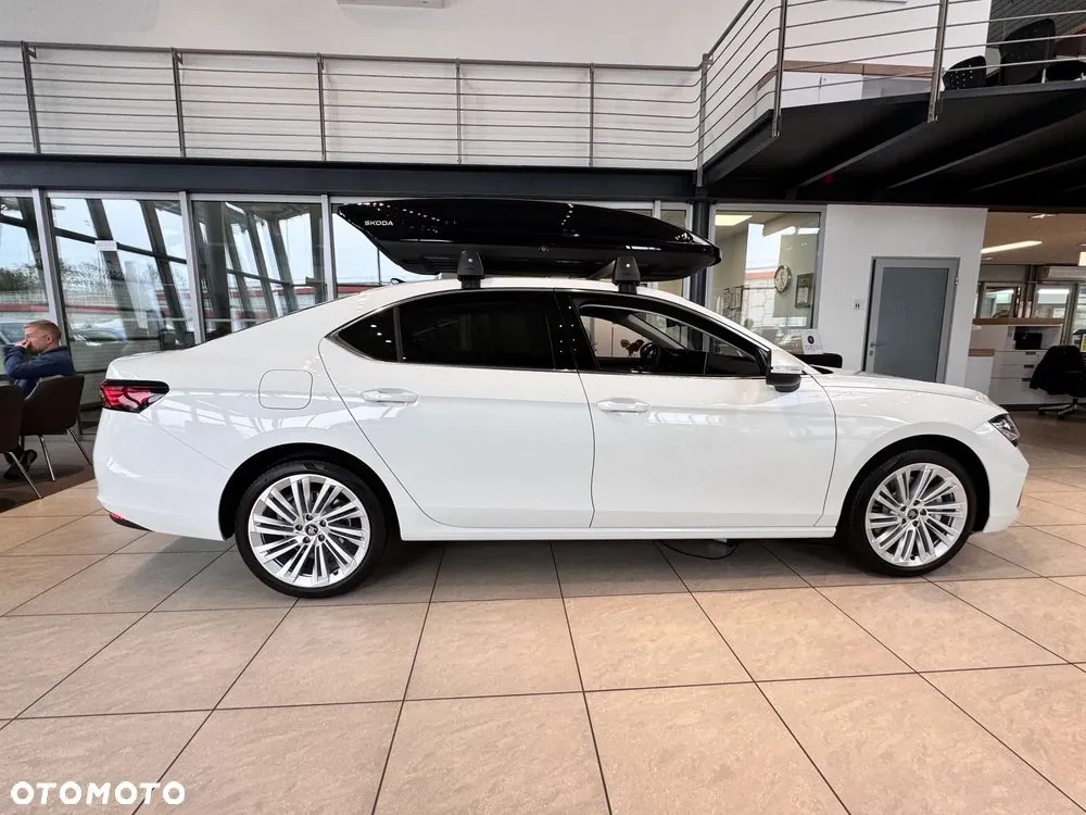 Skoda Superb 2026 photo 5