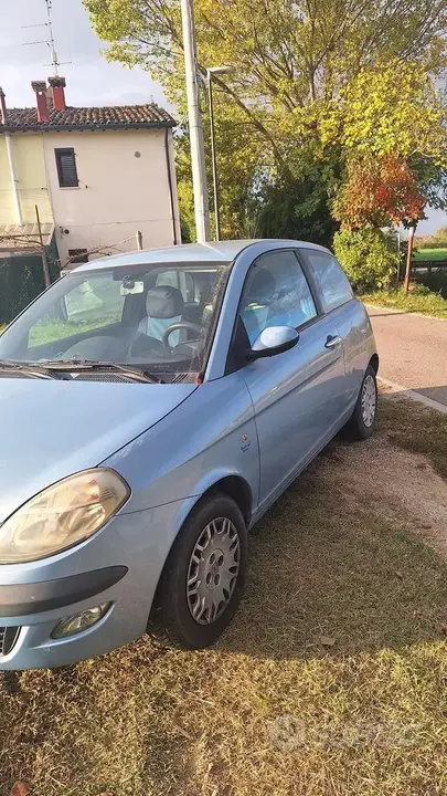 Lancia Ypsilon 2006 photo 2